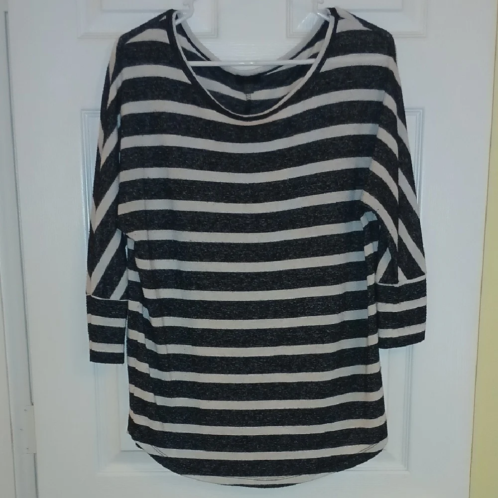 MIX: 41 Hawthorn Striped 3/4 Sleeve Black & White Tunic Women's Large